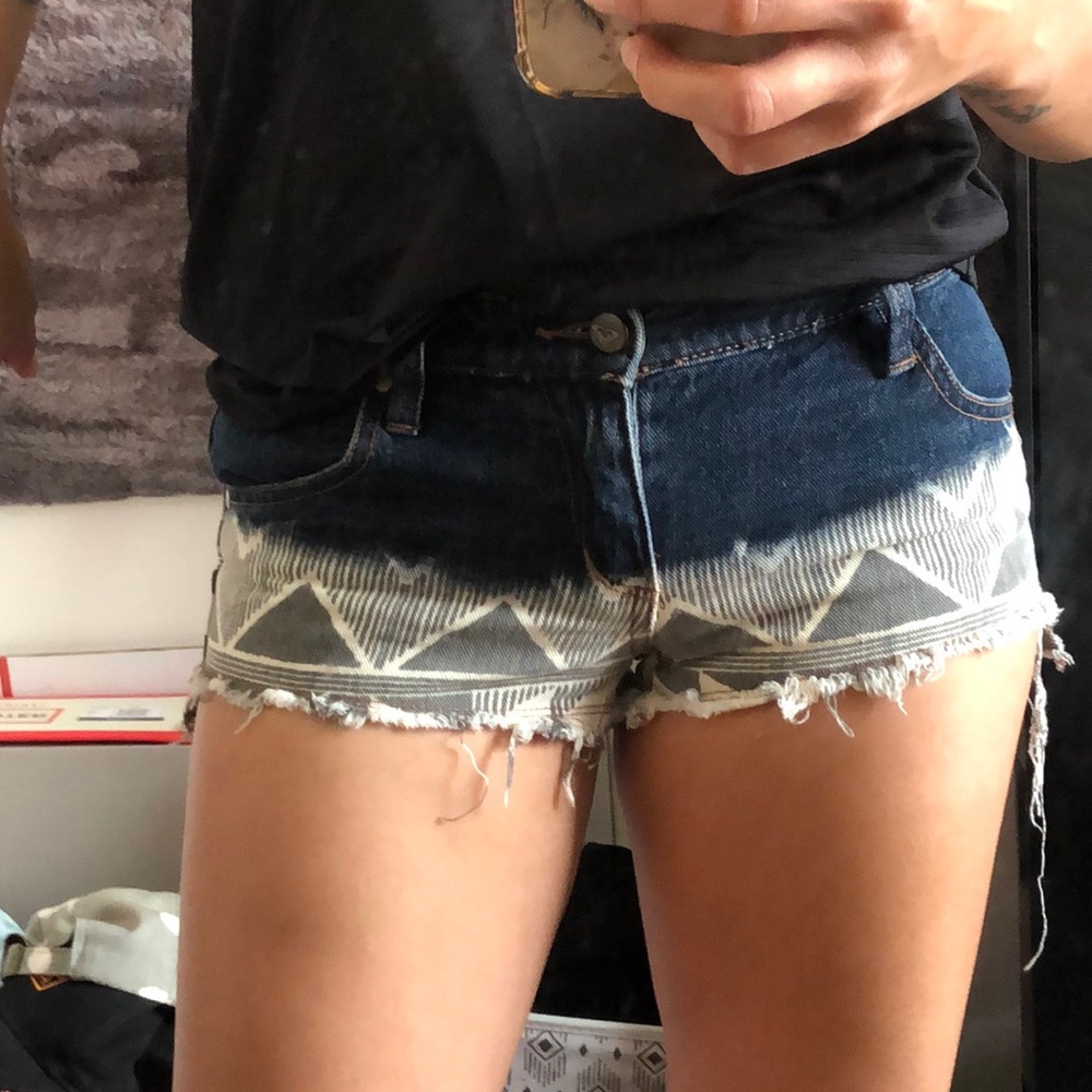 Roxy Shorts 1